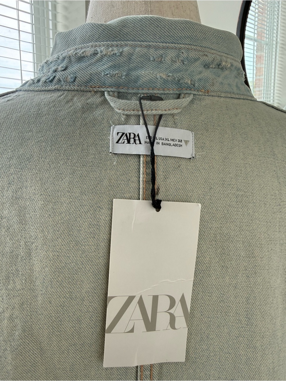 Zara Light Blue Denim Jacket - Picture 12 of 12